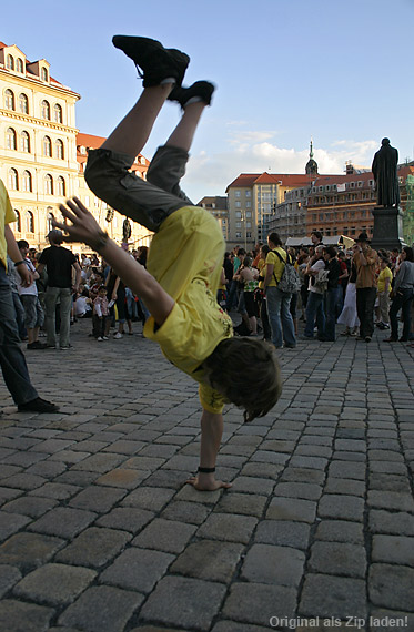 Handstand