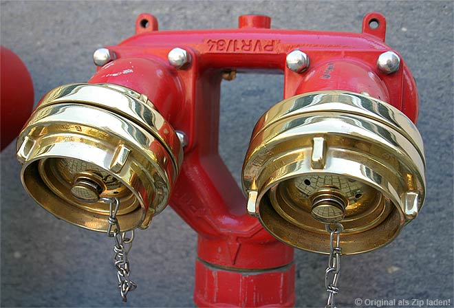 Roter Hydrant